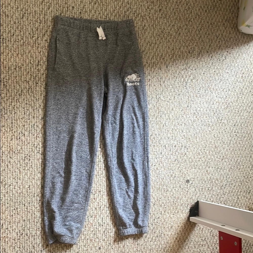 Roots Gray Sweatpants Joggers kids size 14. Only wore once. Like new!